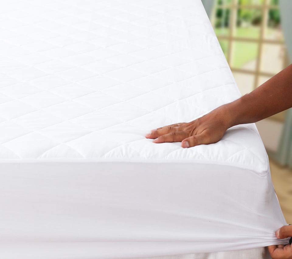 Premium Quilted Mattress Protector Breathable Hypoallergenic Single, Double, King Super King UK All Sizes