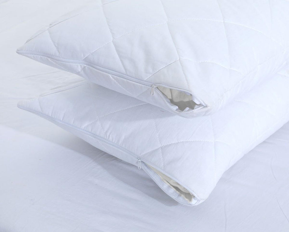 Silora Ultra Soft Quilted Pillow Protectors (2/4 Pack) - Breathable Cotton Comfort, Anti Allergy Zip Cover