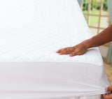  white mattress protector by silora